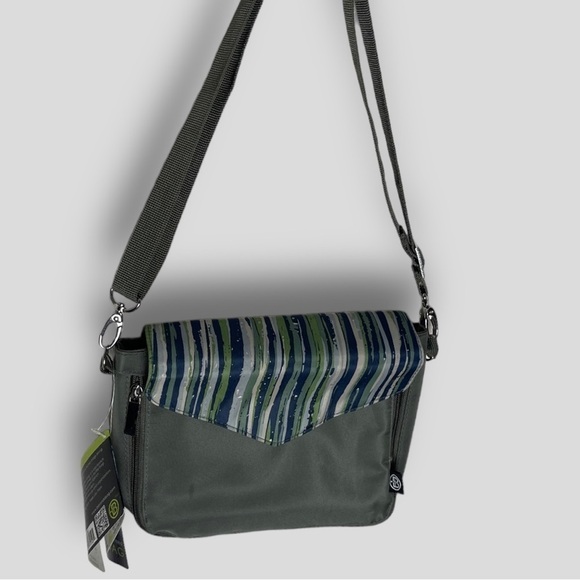 Ganz Beyond A Bag , 3 Sacs in One | Color: Green Blue  | Size: 3 Sacs in 1 - Picture 3 of 16